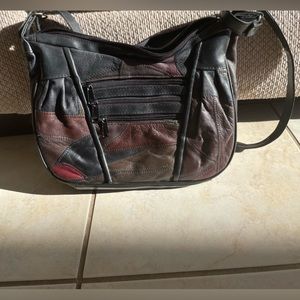 Leather patchwork pattern purse